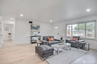 302 S 76th St, Tacoma, WA 98408 - Photo 5