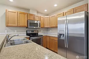 218 E Whitman Dr, College Place, WA 99324 - Photo 13