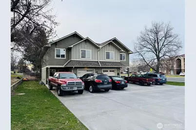 218 E Whitman Drive, College Place, WA 99324 - Photo 5