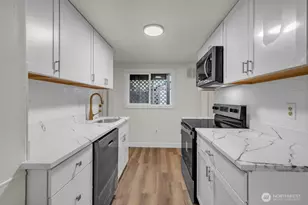 216 K St SE, Auburn, WA 98002 - Photo 5