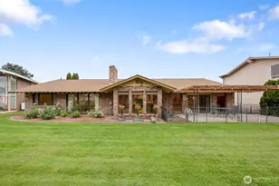 1255 Fairway Dr, Moses Lake, WA 98837 - Photo 9