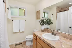 9115 SE 72nd Pl, Mercer Island, WA 98040 - Photo 15