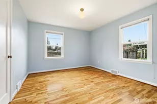 4822 N 8th St, Tacoma, WA 98406 - Photo 17