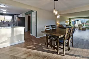 1122 13th St SW, Puyallup, WA 98371 - Photo 9