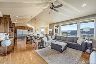 825 American Fruit Rd, Wenatchee, WA 98801 - Photo 7