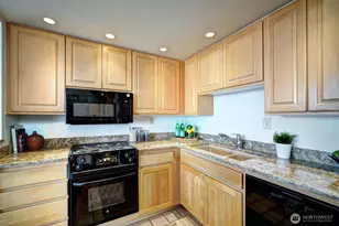 6535 Seaview Ave NW, Seattle, WA 98117 - Photo 11