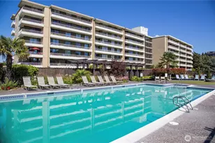 6535 Seaview Ave NW, Seattle, WA 98117 - Photo 21