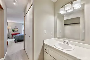 13717 Linden Ave N, Seattle, WA 98133 - Photo 17