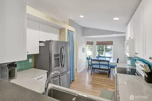 840 Nevada St, Bellingham, WA 98229 - Photo 11