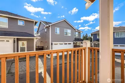 1025 Banyan Street, Bremerton, WA 98310 - Photo 13