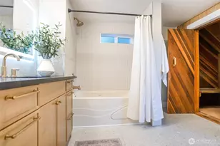 4273 NE 125th St, Seattle, WA 98125 - Photo 15