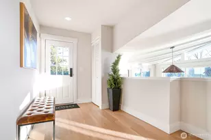 4273 NE 125th St, Seattle, WA 98125 - Photo 5