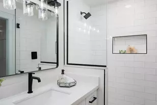 11619 NE 97th St, Kirkland, WA 98033 - Photo 15