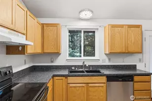 71 NE Lorrain Ct, Belfair, WA 98528 - Photo 7