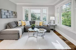 5718 Palatine Ave N, Seattle, WA 98103 - Photo 5