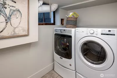 5718 Palatine Avenue N, Seattle, WA 98103 - Photo 23