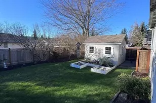 267 Scotland Dr, Camano Island, WA 98282 - Photo 13