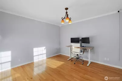 4924 N Vista Drive E, Bonney Lake, WA 98391 - Photo 11