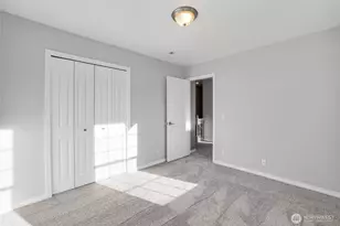 4924 N Vista Dr E, Bonney Lake, WA 98391 - Photo 23