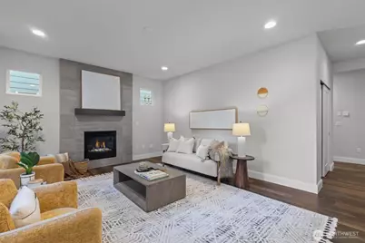 22226 17th Avenue W, Lynnwood, WA 98036 - Photo 3