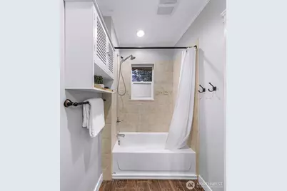 1420 E Maplewood Avenue, Bellingham, WA 98225 - Photo 17