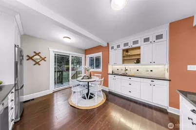 1420 E Maplewood Avenue, Bellingham, WA 98225 - Photo 9