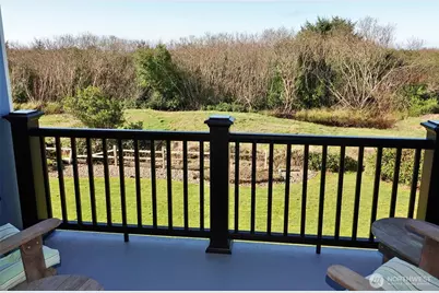 835 Ocean Shores Boulevard NW #206, Ocean Shores, WA 98569 - Photo 9