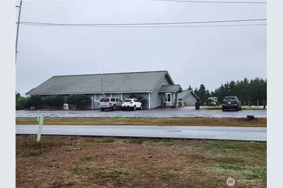 476 Canal Drive NE, Ocean Shores, WA 98569 - Photo 9