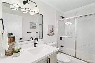 733 Lake St S, Kirkland, WA 98033 - Photo 13