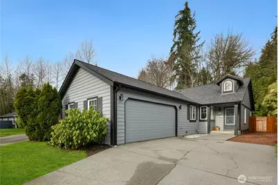 8215 1st Street SE, Lake Stevens, WA 98258 - Photo 1