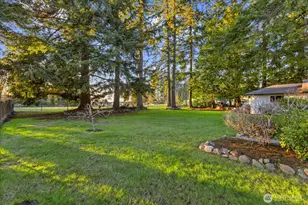 22210 96th Ave W, Edmonds, WA 98020 - Photo 29