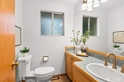 22210 96th Avenue W, Edmonds, WA 98020 - Photo 21