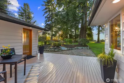 22210 96th Avenue W, Edmonds, WA 98020 - Photo 23