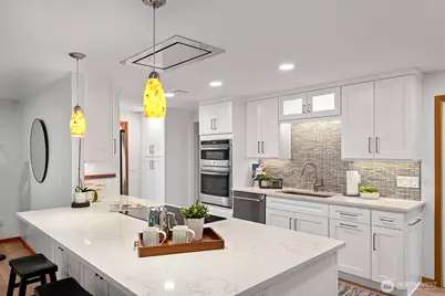 4902 NE 7th Place, Renton, WA 98059 - Photo 7