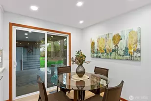 4902 NE 7th Pl, Renton, WA 98059 - Photo 11