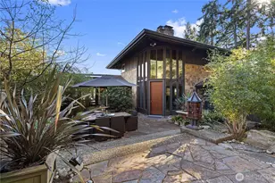 5425 SE 96th Ave, Mercer Island, WA 98040 - Photo 1