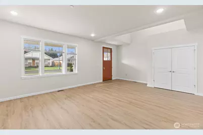 2208 Village Street NE, Olympia, WA 98506 - Photo 5