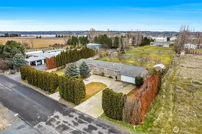 3431 Firouzi Drive NE, Moses Lake, WA 98837 - Photo 3