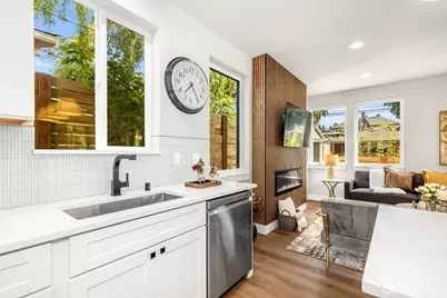 4326 A SW Mills Street, Seattle, WA 98136 - Photo 11