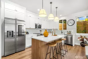 4326 A SW Mills St, Seattle, WA 98136 - Photo 9