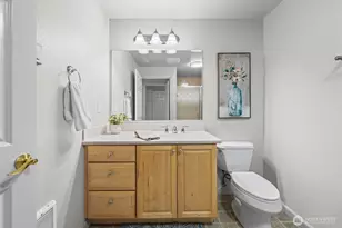 7310 N Skyview Ln, Tacoma, WA 98406 - Photo 11