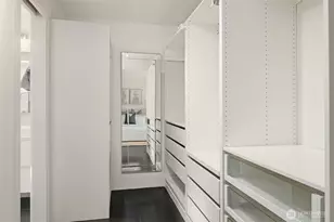 202 W Olympic Pl, Seattle, WA 98119 - Photo 17