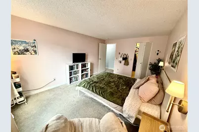 10501 8th Avenue NE #335, Seattle, WA 98125 - Photo 11