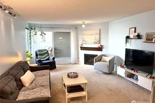 10501 8th Ave NE, Seattle, WA 98125 - Photo 3