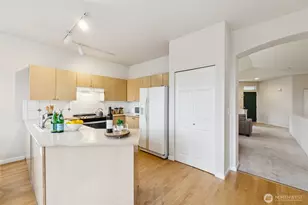 2680 139th Ave SE, Bellevue, WA 98005 - Photo 7