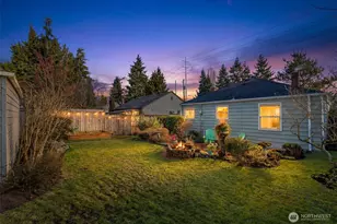 10739 Fremont Ave N, Seattle, WA 98133 - Photo 25
