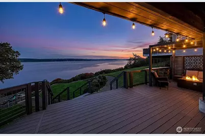 896 Snowshoe Place, Greenbank, WA 98253 - Photo 3