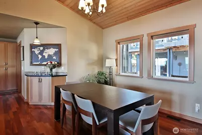 896 Snowshoe Place, Greenbank, WA 98253 - Photo 11