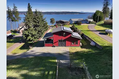 896 Snowshoe Place, Greenbank, WA 98253 - Photo 35