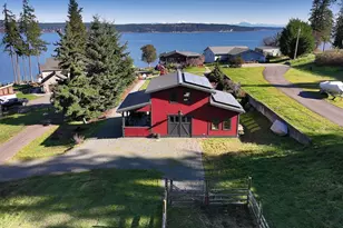 896 Snowshoe Pl, Greenbank, WA 98253 - Photo 35